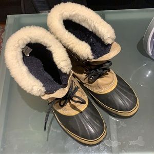 Vintage Sorel Caribou